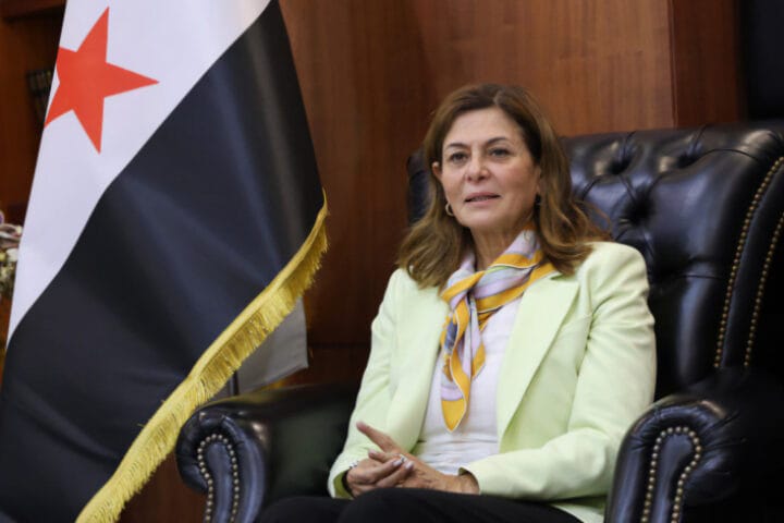وزيرة الشؤون الاجتماعية والعمل السورية، هند قبوات