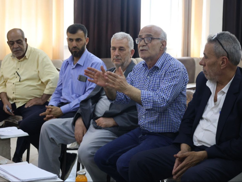 اجتماع تنسيقي لتعزيز الخدمات والتنمية في مناطق الغوطة الشرقية بريف دمشق