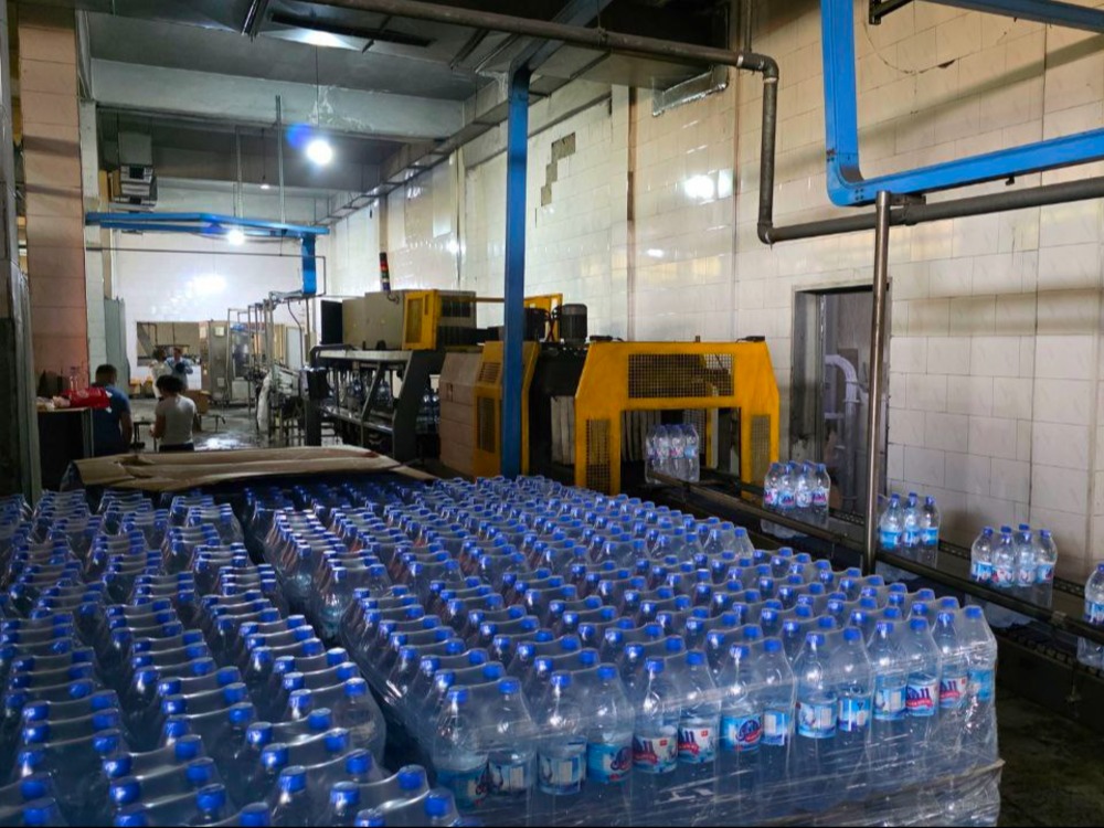 وزارة الاقتصاد والصناعة تعلن إعادة تشغيل وحدة تعبئة مياه السن في محافظة طرطوس