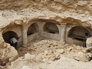 وزارة الثقافة تعلق على الاكتشاف الأثري في مدينة معرة النعمان