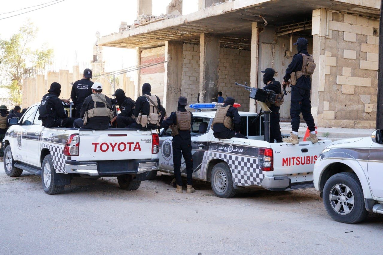 الأمن الداخلي يقبض على عناصر لتنظيم داعش في ريف دمشق