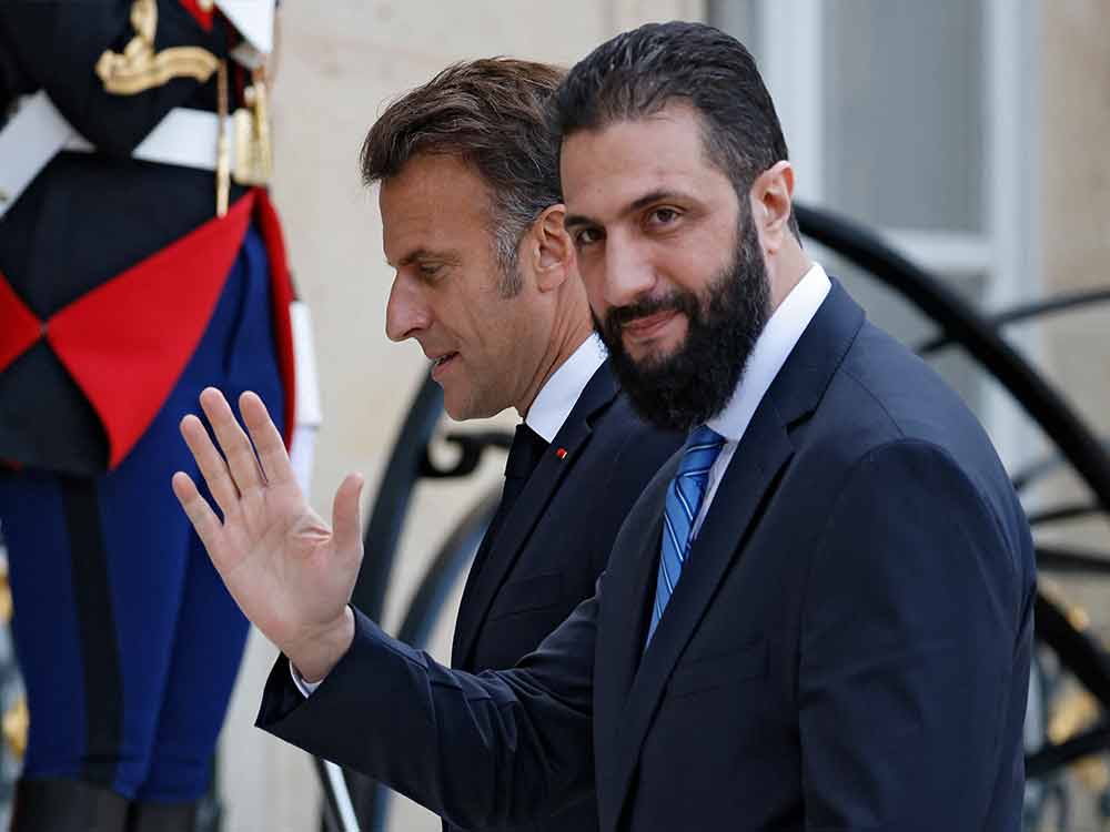 الرئيس الشرع يجتمع بماكرون في الإليزيه.. تأكيد على استقرار سوريا