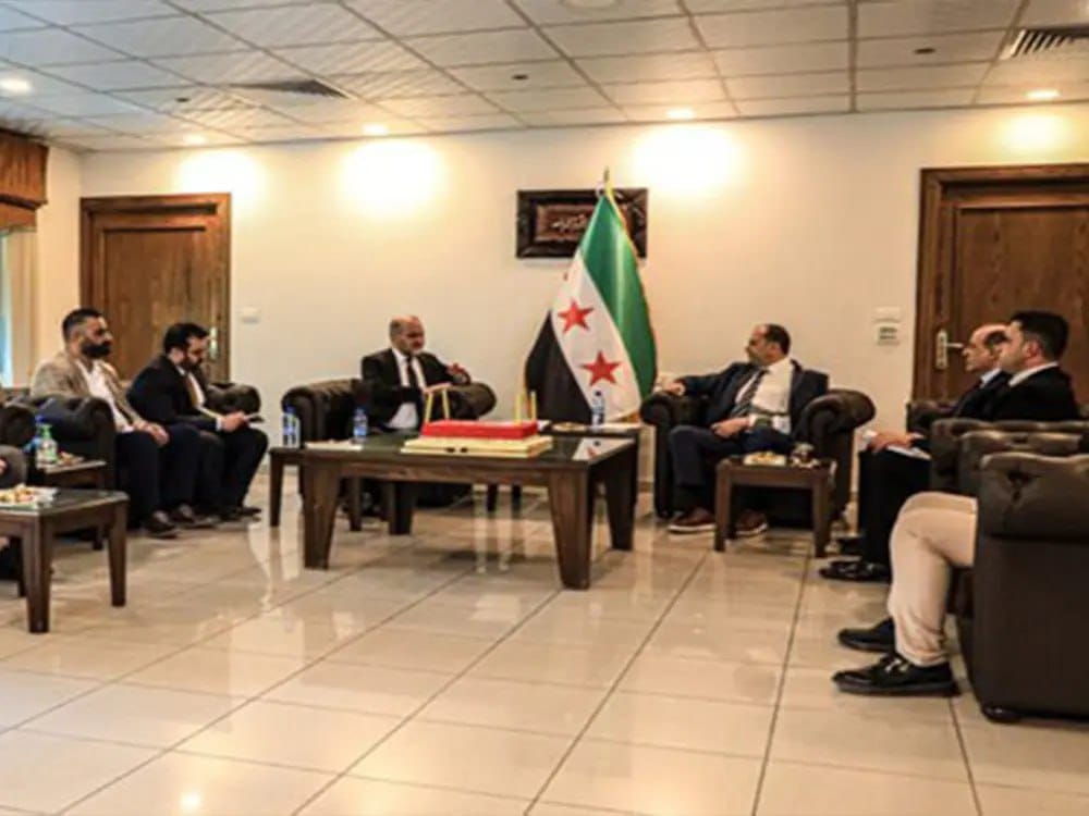 وزير الرياضة والشباب يلتقي القائم بأعمال السفارة التركية في دمشق