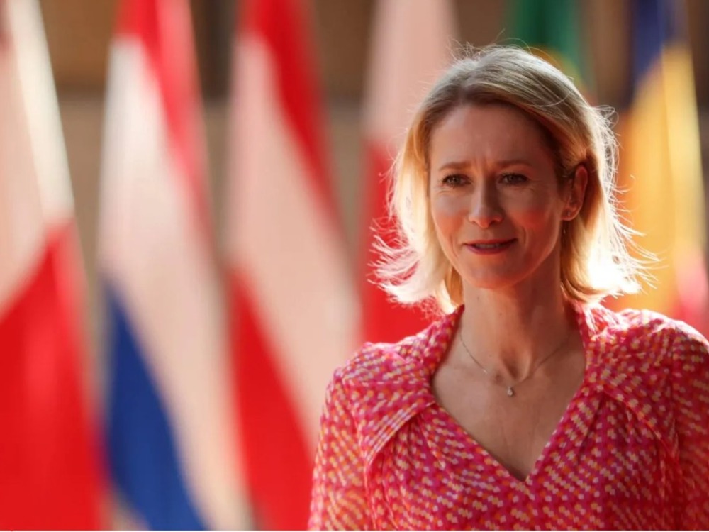 دبلوماسيون: رفع العقوبات الأوروبية سيحرر الأصول المجمدة للمركزي السوري