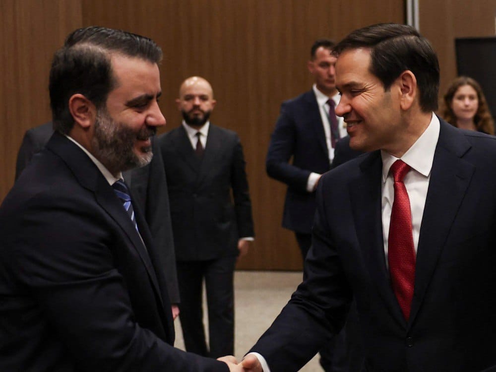 روبيو: واشنطن ستصدر إعفاءات أولية من العقوبات المفروضة على سوريا