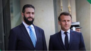 الرّئيس الشَّرع يشكر نظيره الفرنسي على حفاوة الاستقبال ويؤكد حرصه على توطيد العلاقات