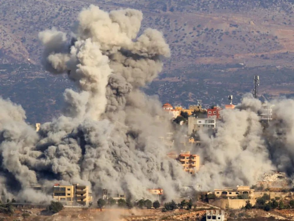 لبنان.. إسرائيل تشن غارات هي الأعنف منذ وقف إطلاق النار
