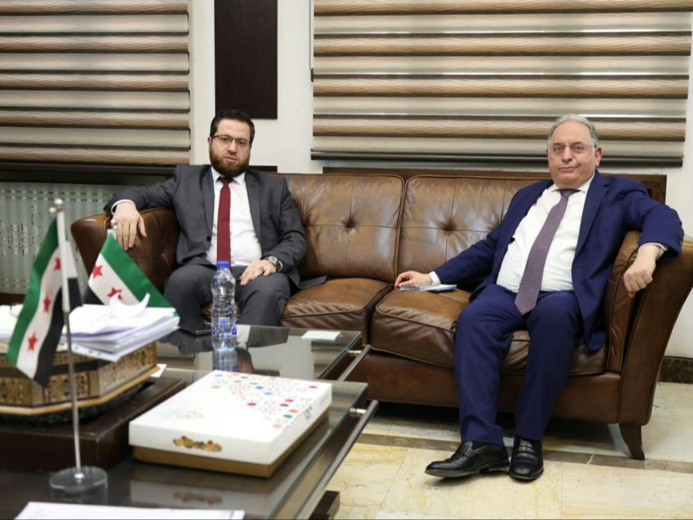 وزيرا التنمية الإدارية والمالية يبحثان استراتيجية إصلاح القطاع العام