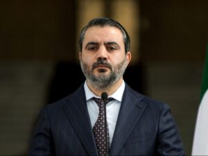 الشيباني: زيارات فورد لإدلب كانت للاطلاع على التجربة الثورية