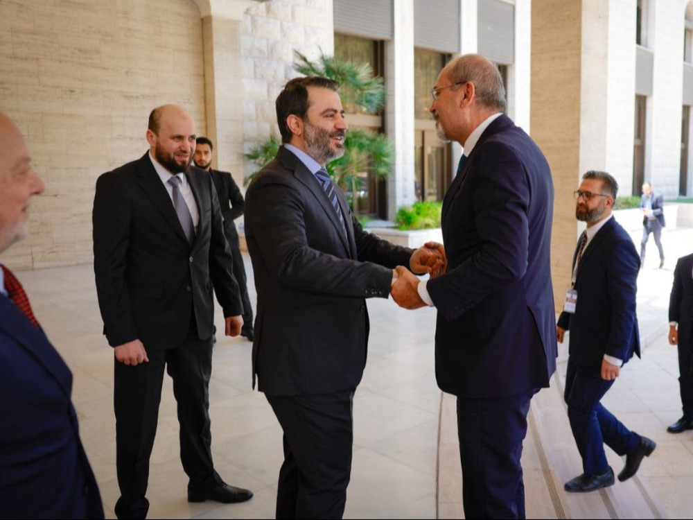 الشيباني يستقبل الصفدي لبحث إحداث مجلس تنسيقي أعلى