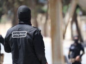 طرطوس.. القبض على مروّج مخدّرات وبحوزته ألفا حبة كبتاغون