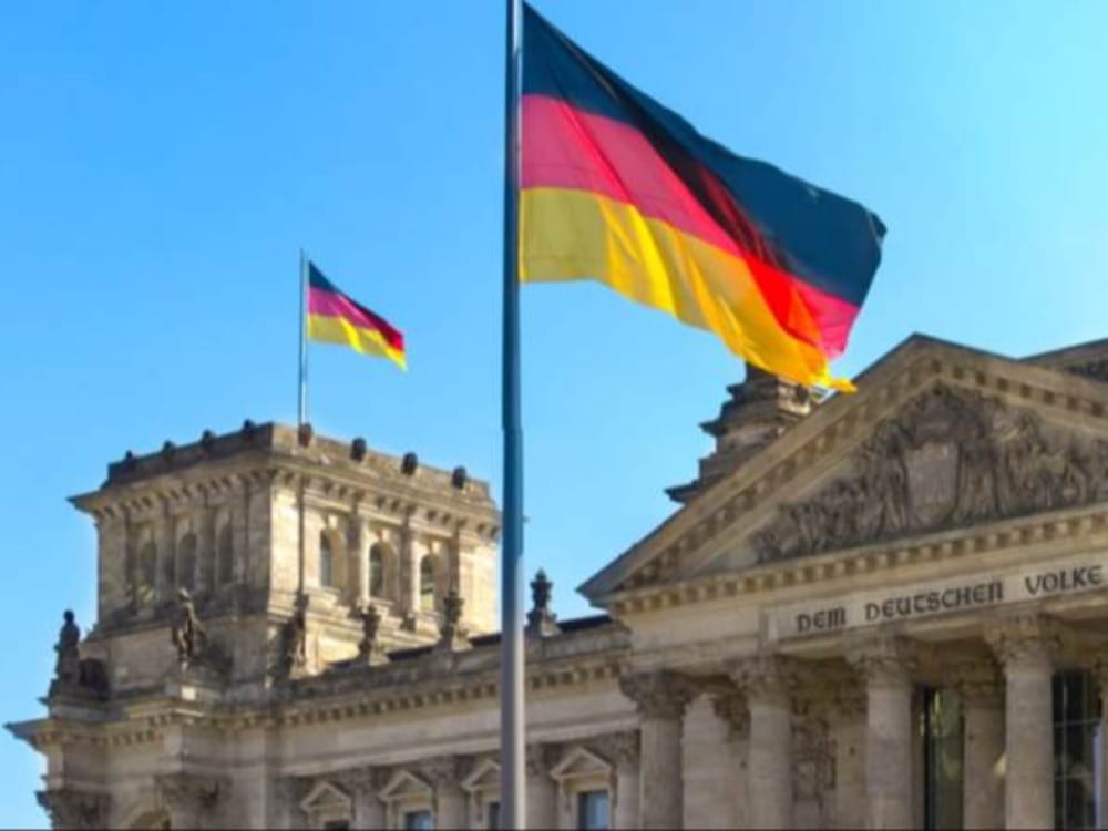 ألمانيا ترحب بقرار ترامب رفع العقوبات عن سوريا