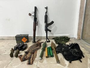 الأمن العام يداهم وكراً في منبج ويقبض على عناصر مسلحة