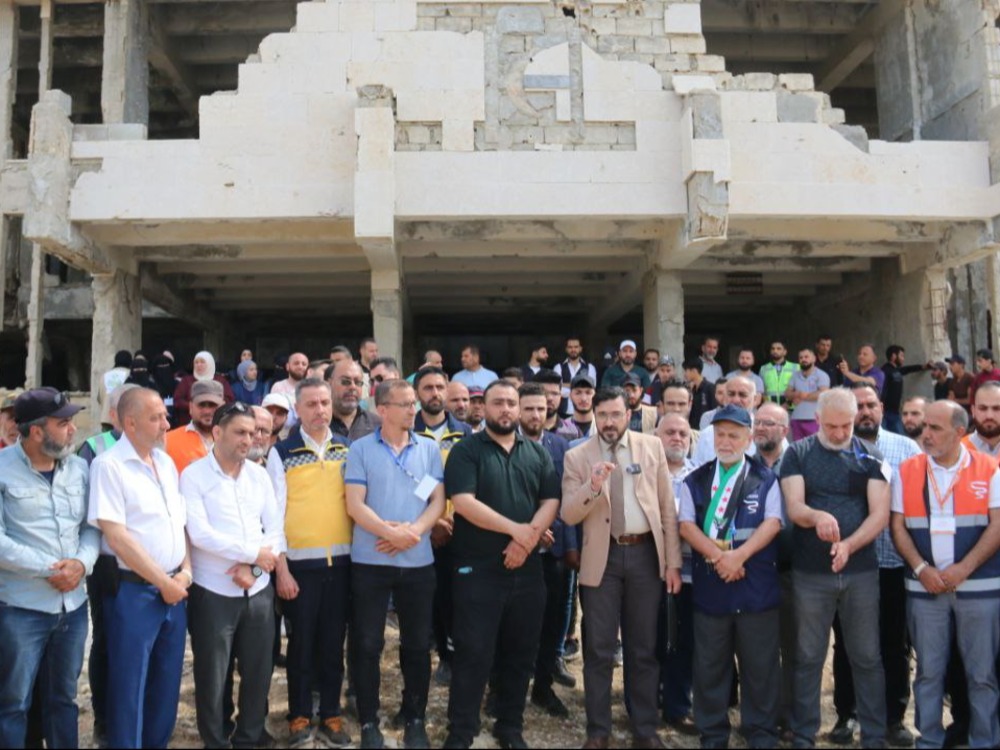 البدء بحملة لإزالة الأنقاض من مشفى جسر الشغور الوطني