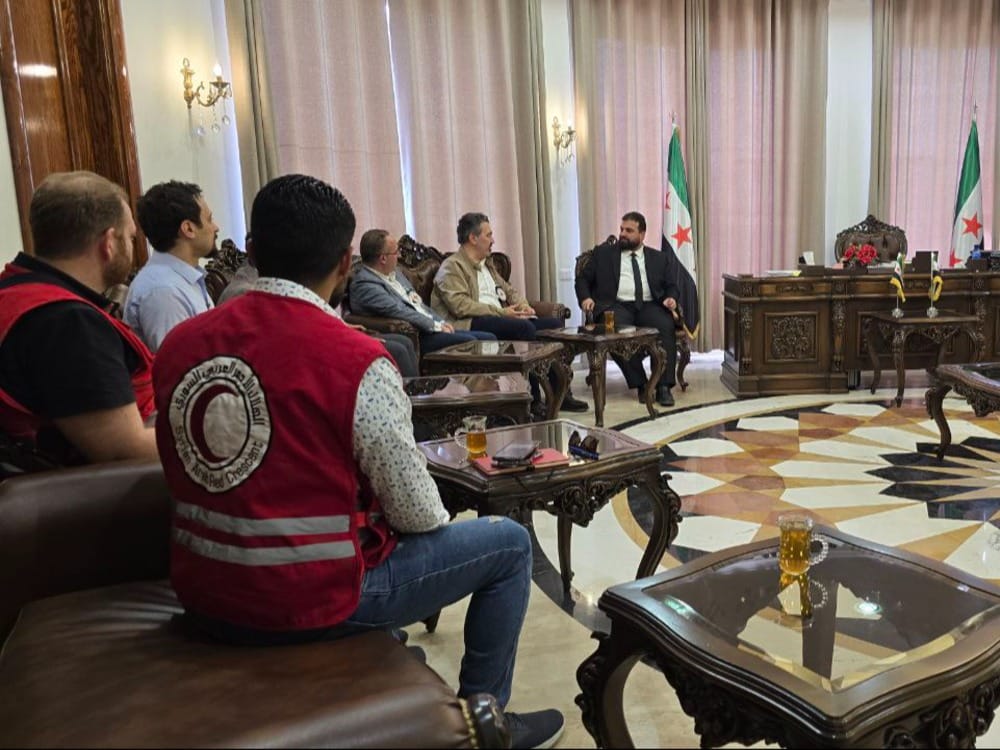 البكور يلتقي رئيس اللجنة الدولية للصليب الأحمر في سوريا
