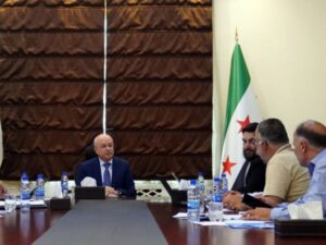 وزير النقل يعرب بدر