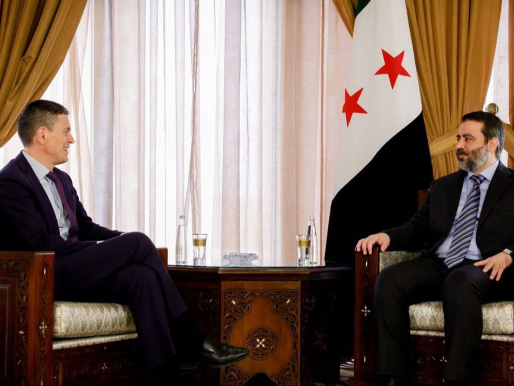 الشيباني يلتقي رئيس منظمة لجنة الإنقاذ الدولي