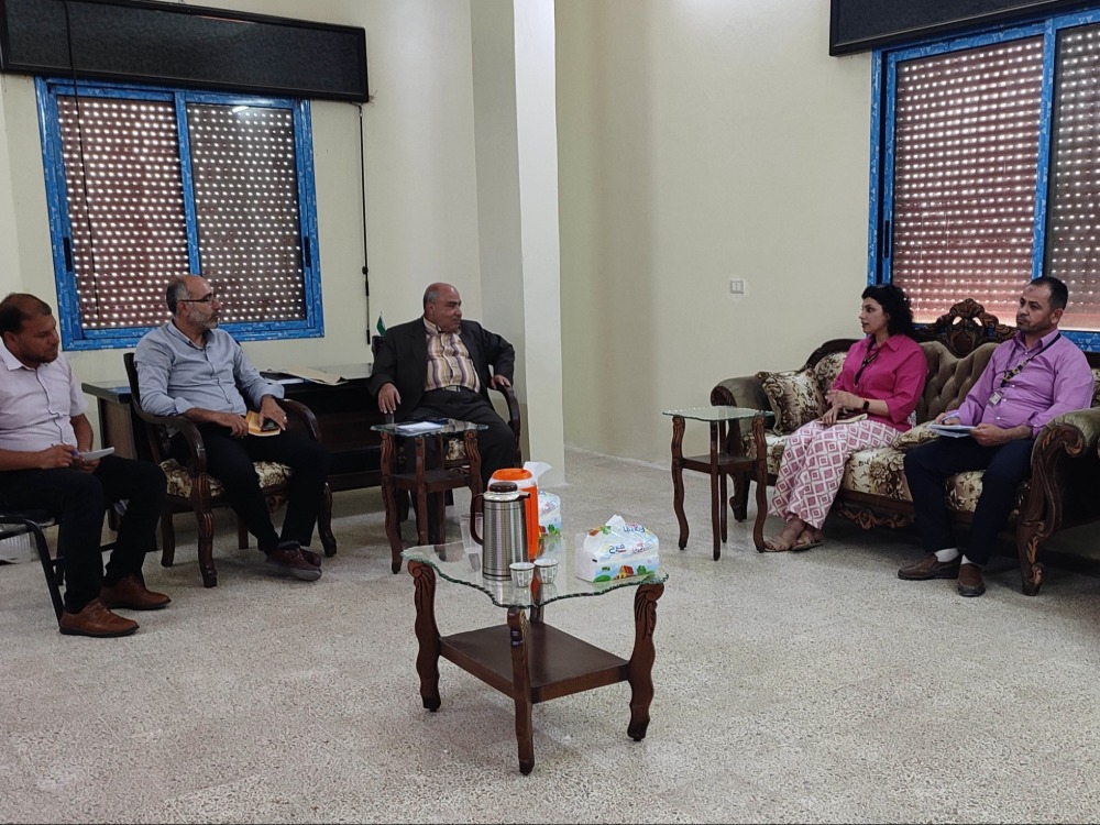 جولة ميدانية للجنة الإنقاذ الدولية لتقيّيم احتياجات صوران الخدمية والإنسانية بريف حماة