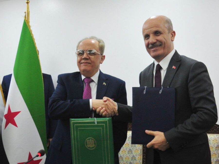 سوريا وتركيا توقعان اتفاقية للتعاون العلمي وتأسيس جامعة مشتركة