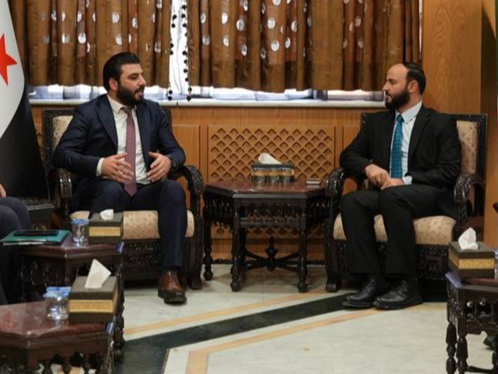 عزام الغريب وأشهد صليبي