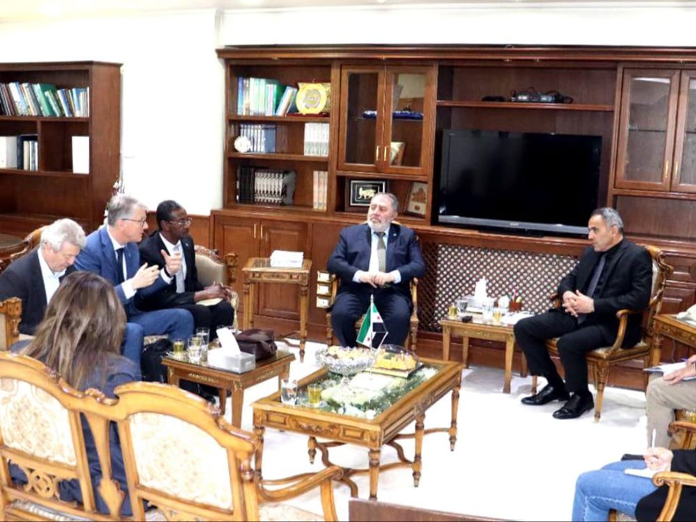 وزير الزراعة ومنظمة "الفاو" يجريان مباحثات لتحقيق تعافي القطاع الزراعي