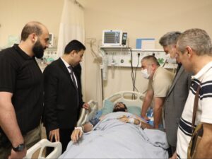 وزير الصحة يجري جولة تفقدية شملت مشفى الباب والرازي في حلب