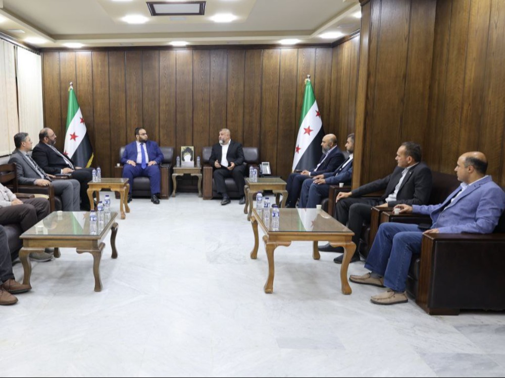 محافظ درعا ونائب وزير الاقتصاد يبحثان إنشاء مدينة صناعية في درعا