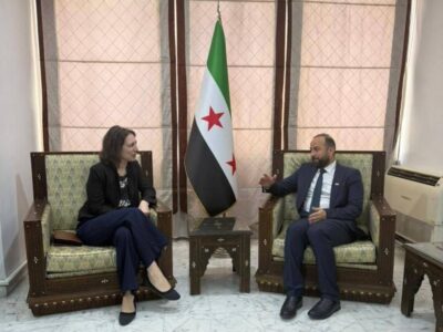 وزير الإعلام يبحث مع ممثلة بريطانيا الخاصة سبل مواجهة التضليل الإعلامي
