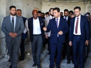 منسق الأمم المتحدة يزور معرة النعمان ويدشن مشروعاً لإعادة تأهيل المشفى الوطني