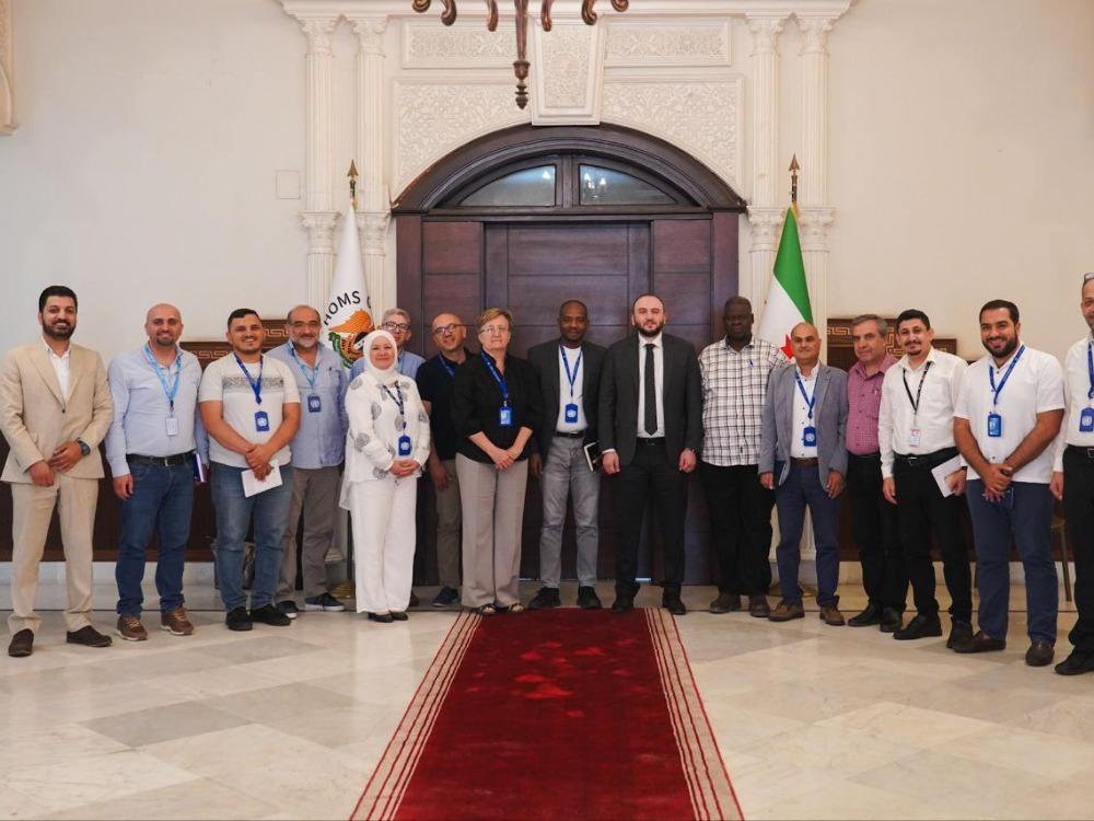 محافظ حمص يلتقي ممثلي وكالات أممية لمناقشة التحديات الخدمية