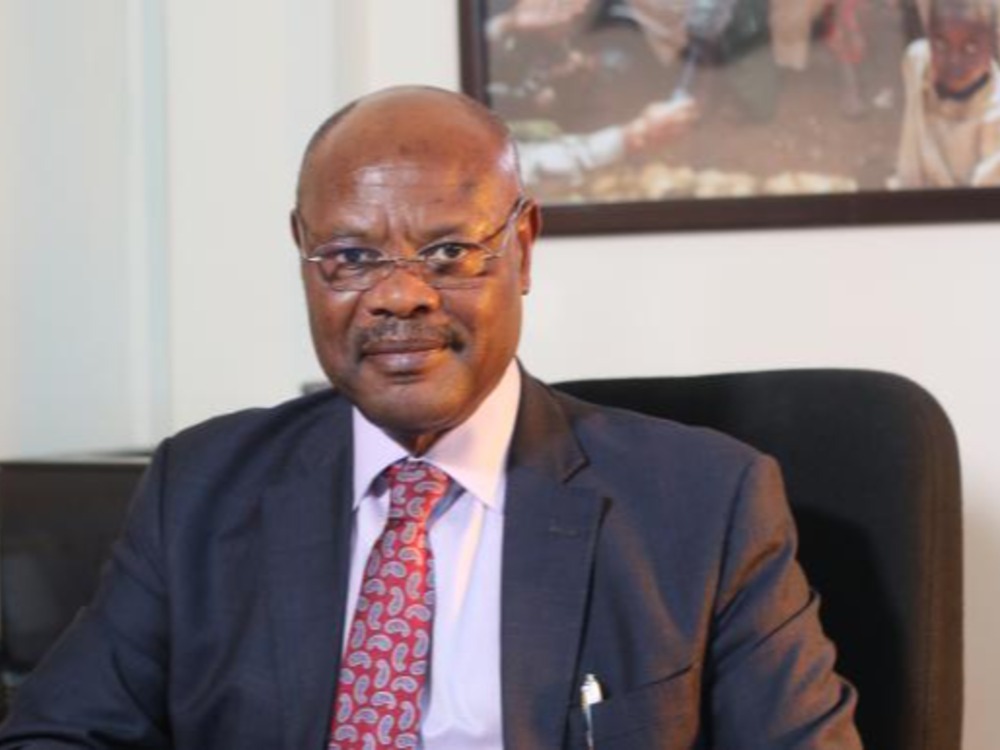 آدم عبد المولى