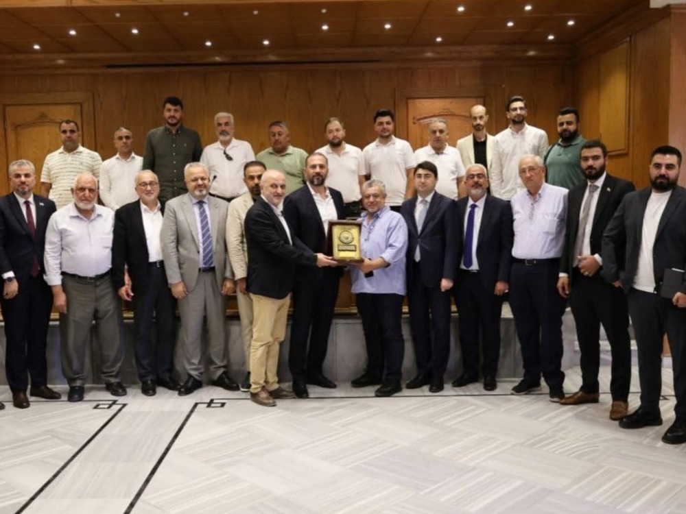 غرفة تجارة حلب تبحث مع وفد من رجال الأعمال الأتراك فرص التعاون وإعادة الإعمار