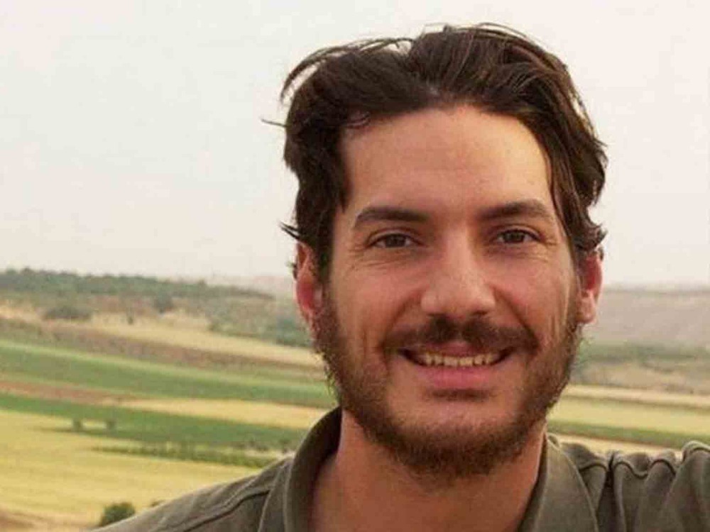 الصحقي أوستن تايس