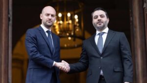 وزير الخارجية يلتقي نظيره الفرنسي على هامش مؤتمر الأمم المتحدة للمحيطات