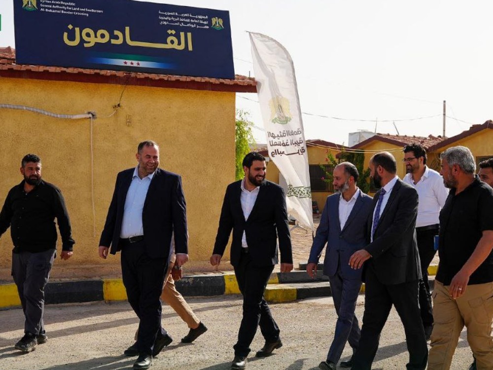 رئيس الهيئة العامة للمنافذ البرية والبحرية يزور معبر البوكمال لمتابعة سير العمل