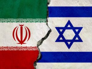 إجلاءات دولية في تل أبيب وطهران