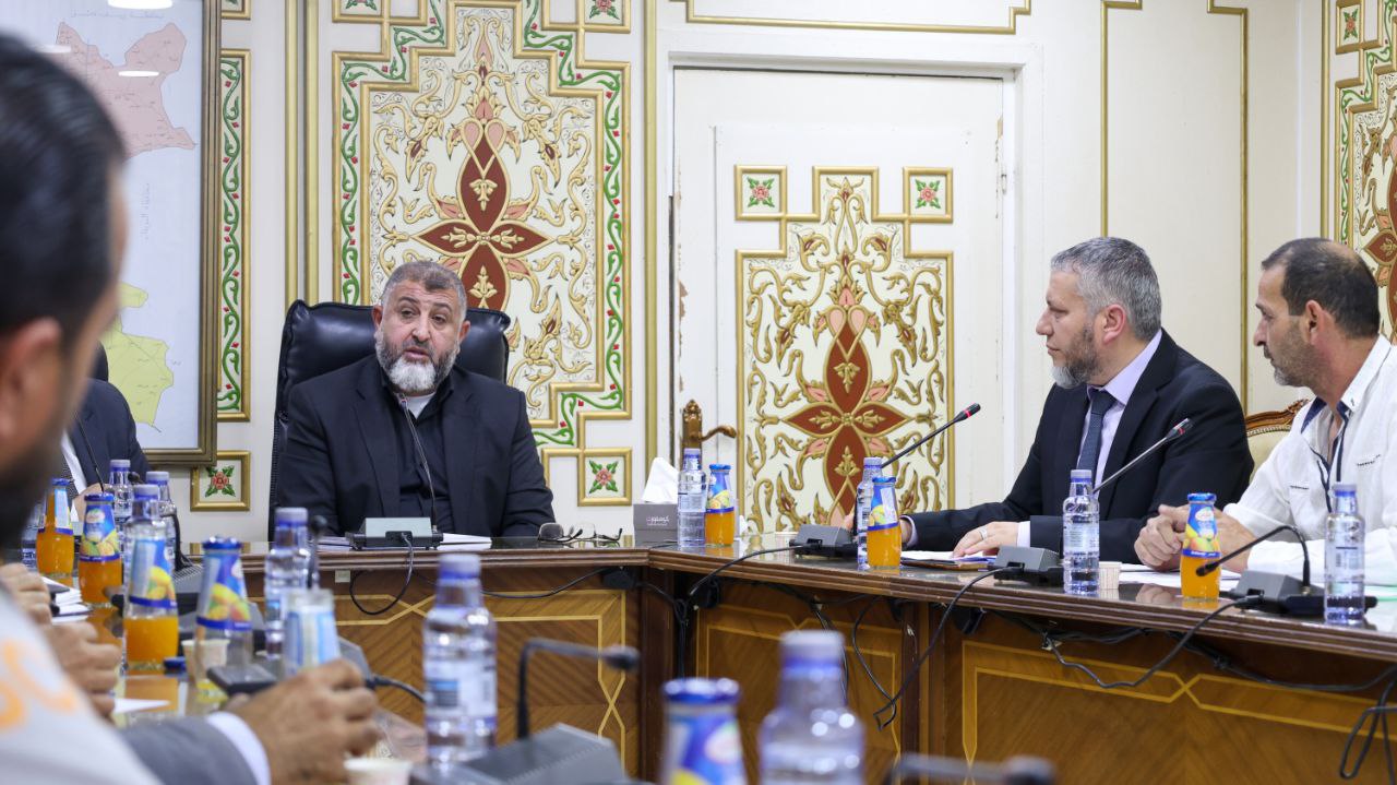 محافظ درعا يتابع التحضيرات النهائية لشهادتي التعليم الأساسية والثانوية