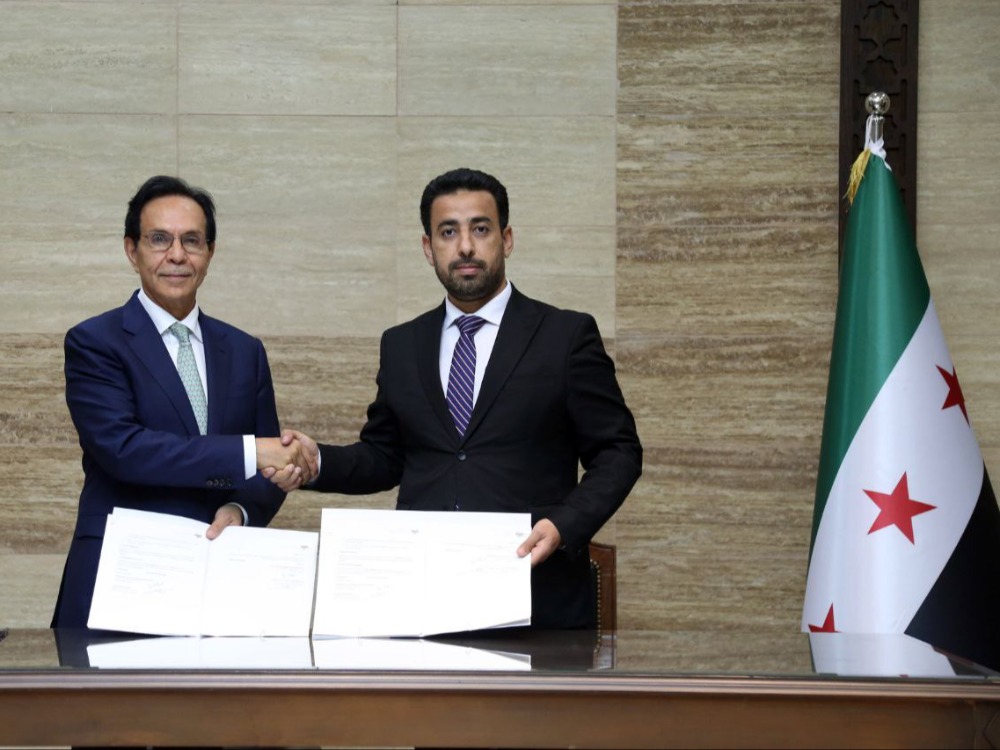 The Ministry of Health signs an agreement with InterHealth.