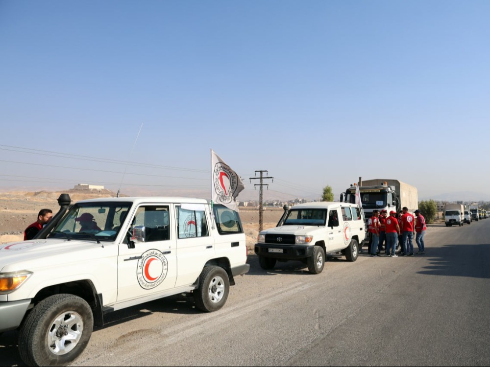 قافلة مساعدات إنسانية تنطلق من دمشق إلى السويداء