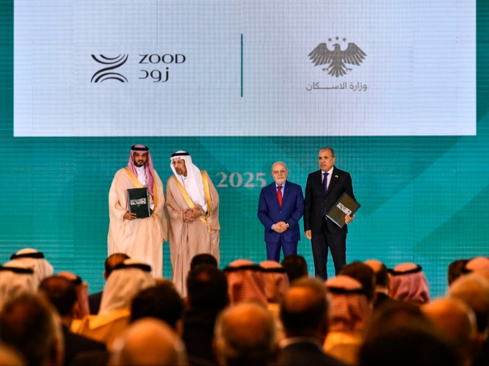 وزارة الأشغال العامة والإسكان توقع مذكرتي تفاهم في التطوير العقاري والتخطيط العمراني