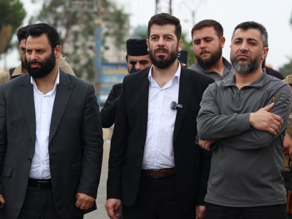 الداخلية تعلن فك احتجاز 1500 عائلة بدوية في السويداء