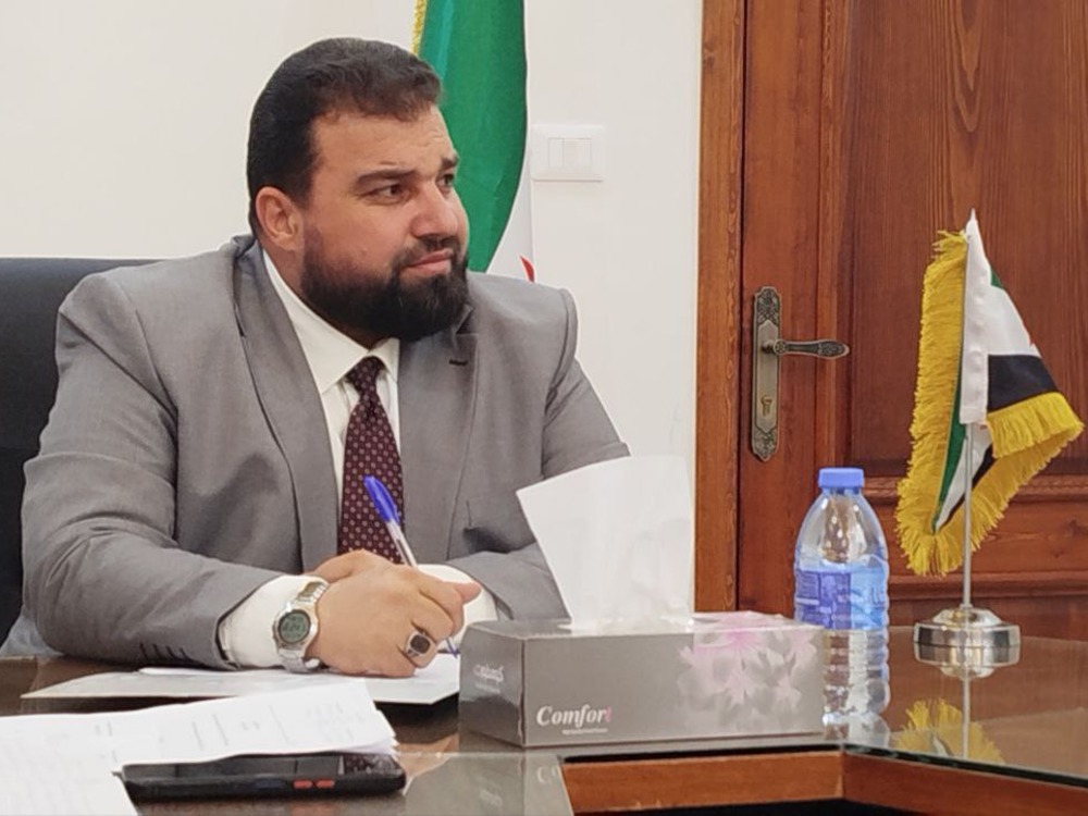 محافظ السويداء يتفقد مراكز إيواء المهجّرين في السيدة زينب