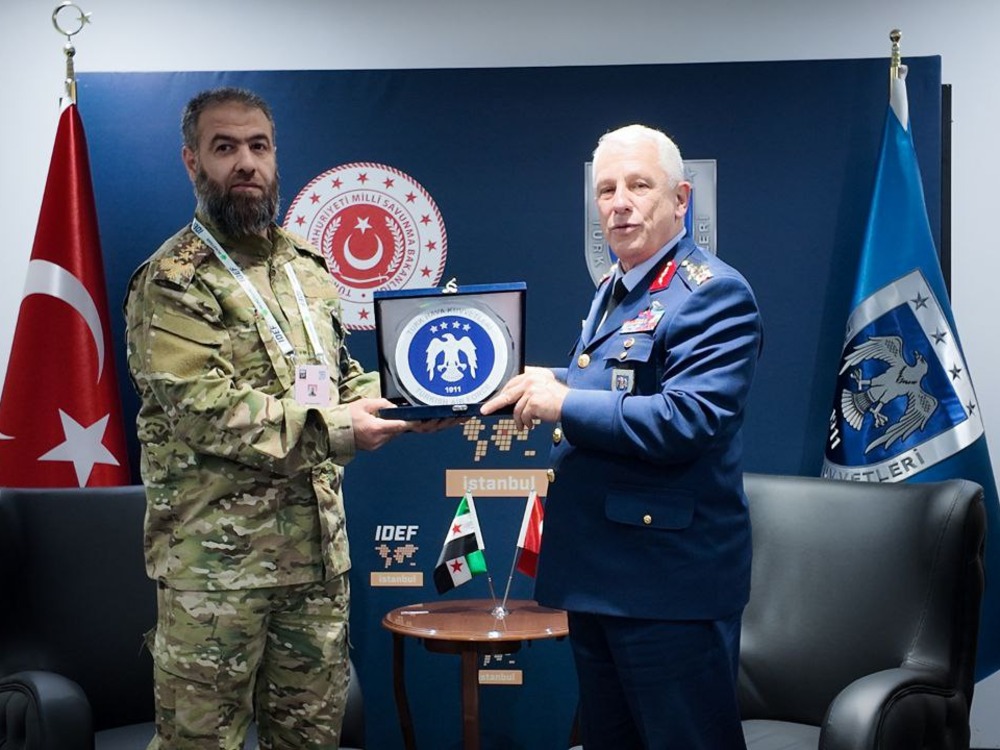 على هامش معرض الصناعات الدفاعية.. قائد القوى الجوية يلتقي نظيره التركي في إسطنبول