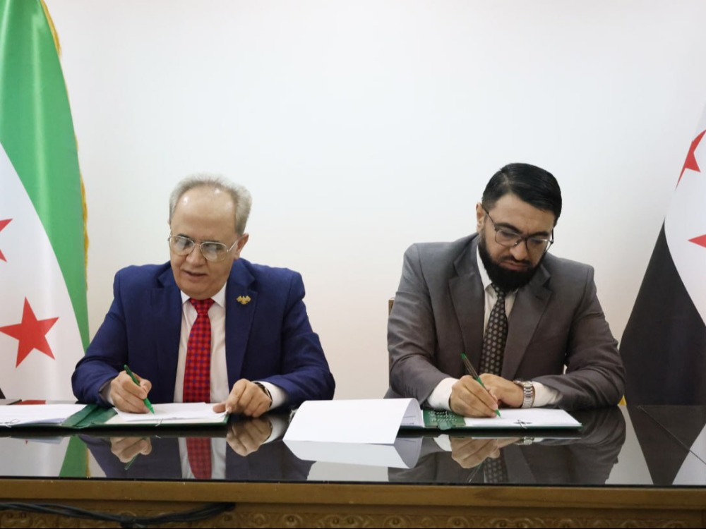 وزير التعليم العالي والبحث العلمي مروان الحلبي، ووزير العدل مظهر الويس