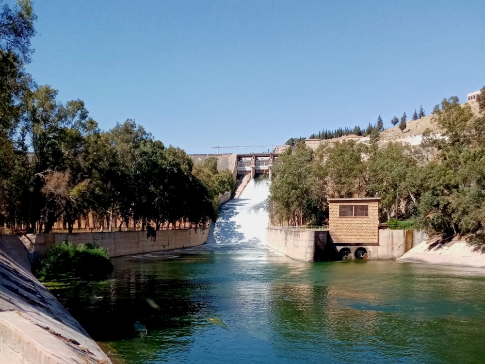 سد الرستن على مجرى نهر العاصي في حمص