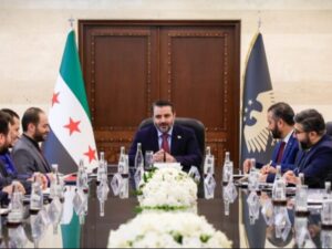 وزير الخارجية يترأس اجتماعاً لمناقشة خطط الوزارة المستقبلية