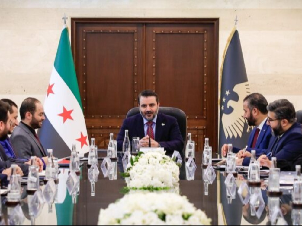 وزير الخارجية يترأس اجتماعاً لمناقشة خطط الوزارة المستقبلية