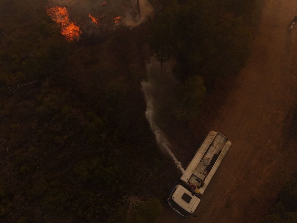 وزير الطوارئ وإدارة الكوارث: سيطرة شبه كاملة على حرائق اللاذقية