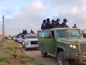 الحكومة تبدأ تطبيق أولى بنود الاتفاق مع وجهاء ومشايخ السويداء