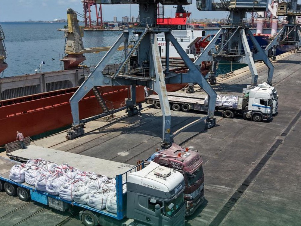 المنافذ البرية والبحرية تصدر قرارا بمنع استيراد منتجات زراعية